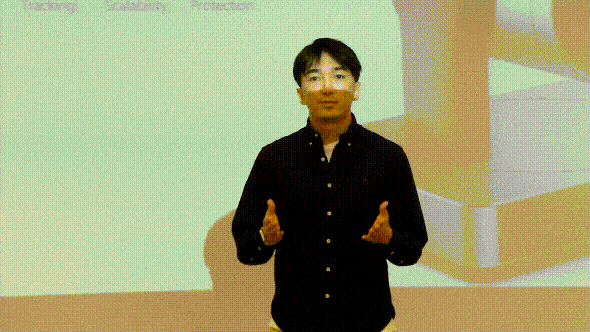 Suivi du formateur pendant une session de présentation